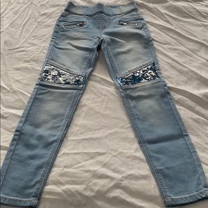 Justice girls skinny jeans 8 medium